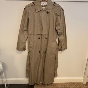 Talbots Women’s Vintage Classic Tan Trench Coat Khaki Double Breasted Size 6 / M